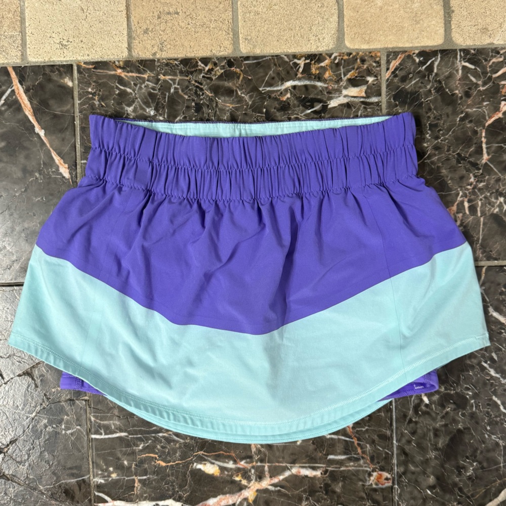Lululemon size 2 tennis skirt